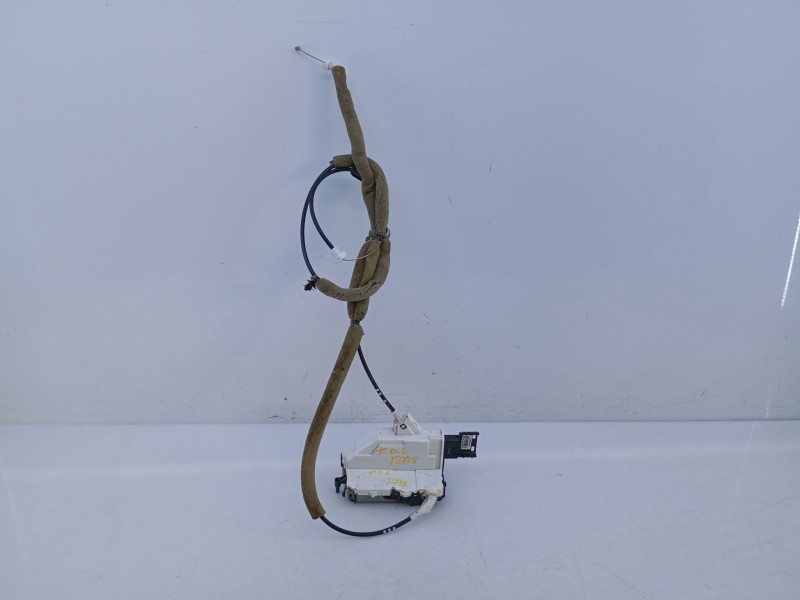 Recambio de cerradura puerta trasera derecha para peugeot partner kasten confort referencia OEM IAM 828414 1383A063718 