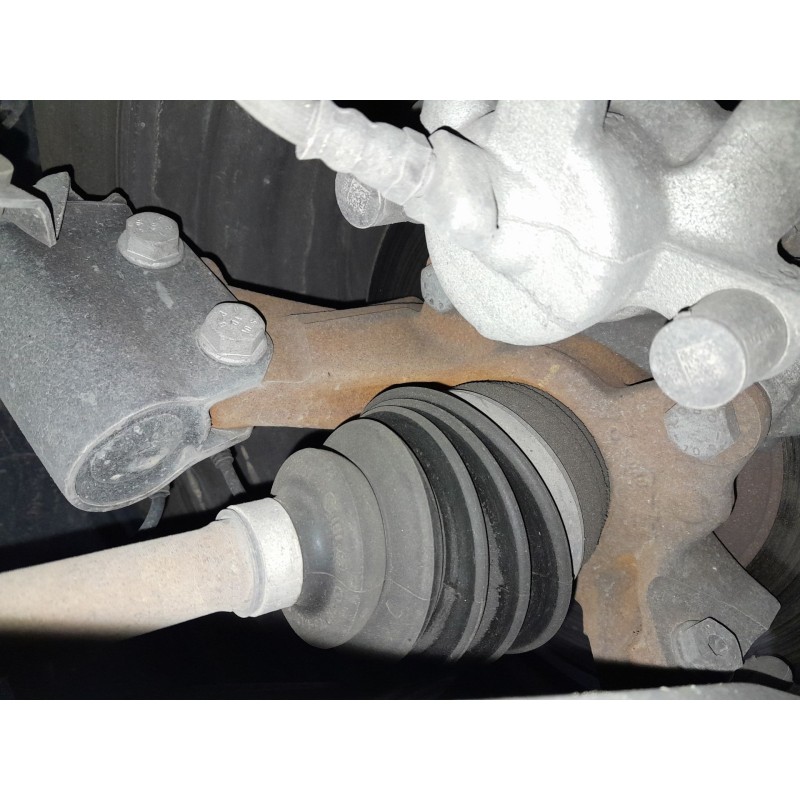 Recambio de mangueta delantera izquierda para dacia sandero stepway referencia OEM IAM   