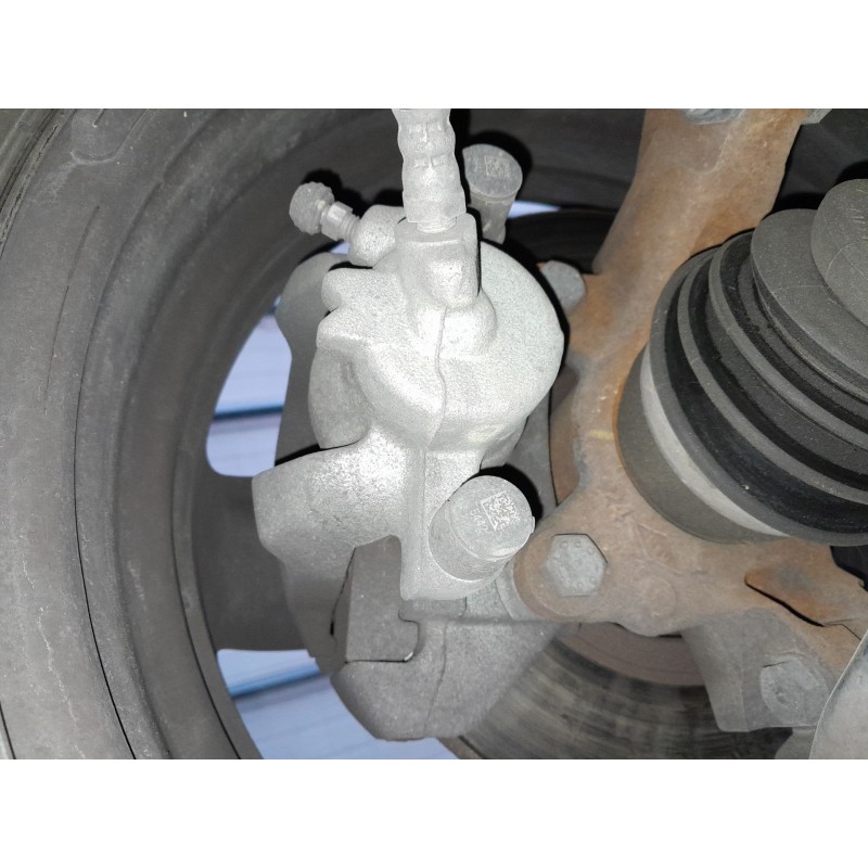 Recambio de pinza freno delantera derecha para dacia sandero stepway referencia OEM IAM   
