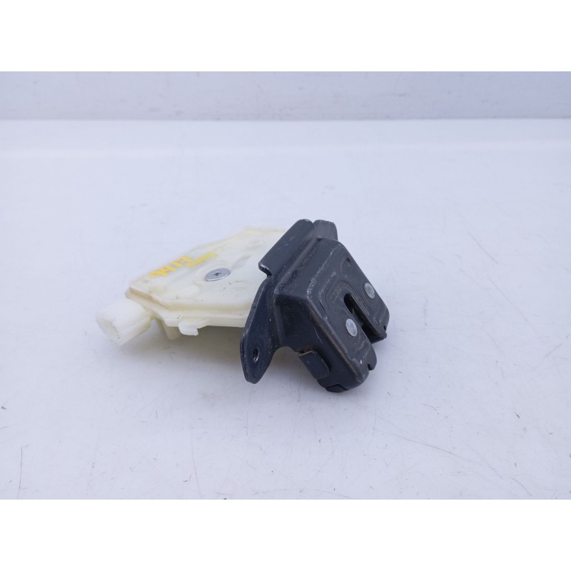 Recambio de cerradura maletero / porton para toyota auris active referencia OEM IAM   