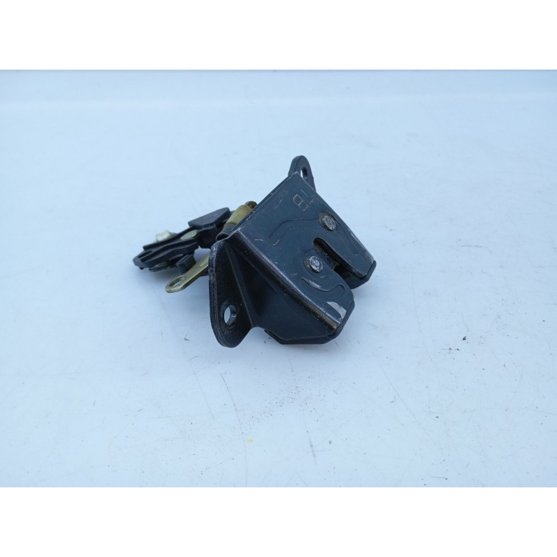 Recambio de cerradura maletero / porton para hyundai tucson (jm) 2.0 crdi comfort referencia OEM IAM   