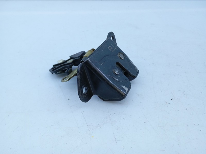 Recambio de cerradura maletero / porton para hyundai tucson (jm) 2.0 crdi comfort referencia OEM IAM   