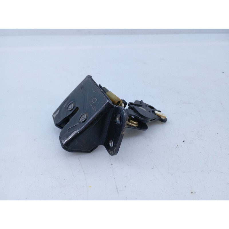 Recambio de cerradura maletero / porton para hyundai tucson (jm) 2.0 crdi comfort referencia OEM IAM   
