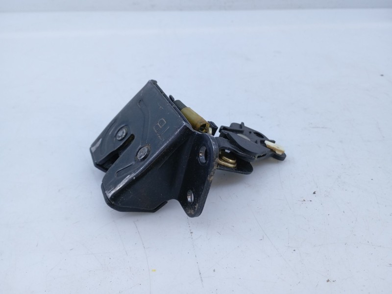 Recambio de cerradura maletero / porton para hyundai tucson (jm) 2.0 crdi comfort referencia OEM IAM   