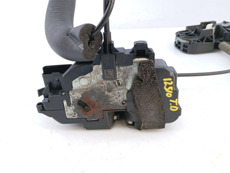 Recambio de cerradura puerta trasera derecha para renault megane iii sport tourer dynamique referencia OEM IAM   