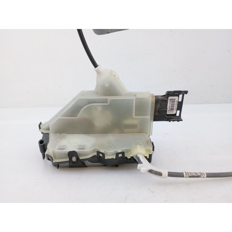Recambio de cerradura puerta trasera derecha para peugeot 3008 gt line referencia OEM IAM   