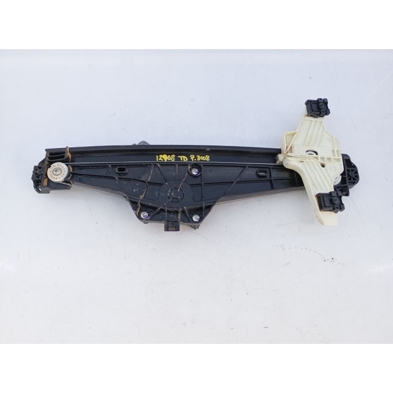 Recambio de elevalunas trasero derecho para peugeot 3008 gt line referencia OEM IAM 9611864480  