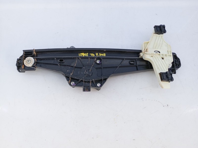 Recambio de elevalunas trasero derecho para peugeot 3008 gt line referencia OEM IAM 9611864480  