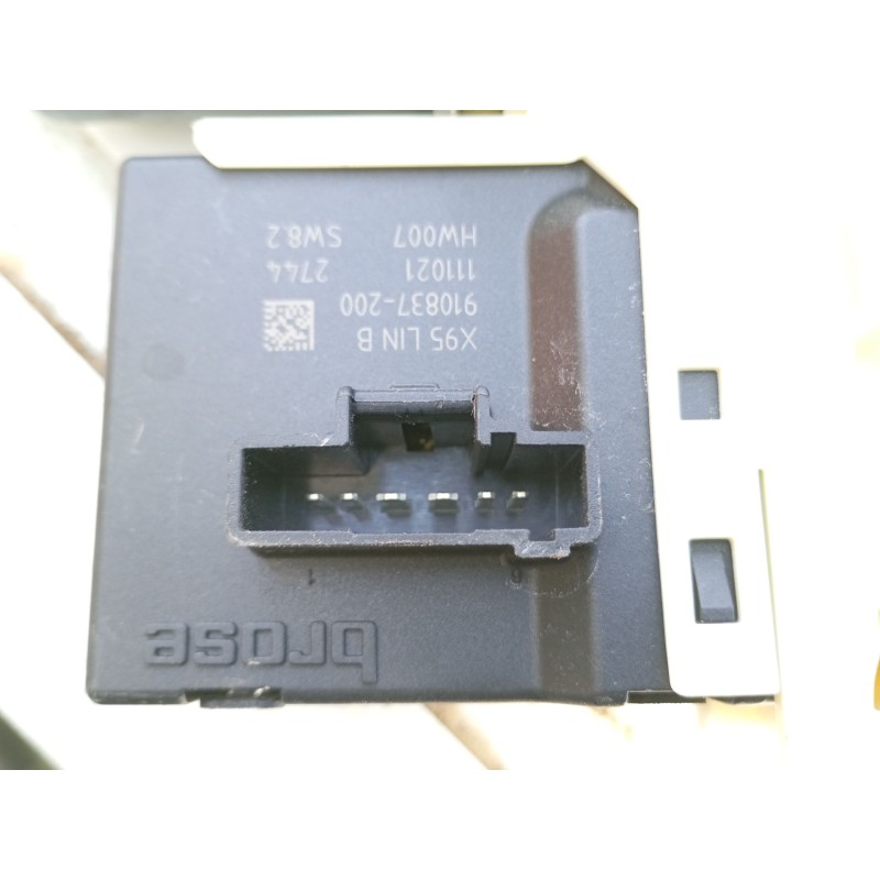 Recambio de elevalunas trasero derecho para renault megane iii sport tourer dynamique referencia OEM IAM 827306548R  