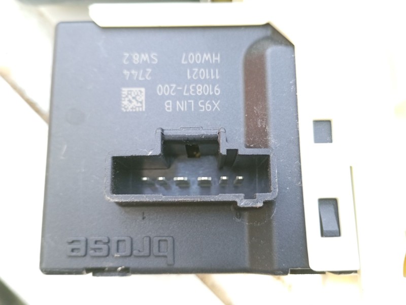 Recambio de elevalunas trasero derecho para renault megane iii sport tourer dynamique referencia OEM IAM 827306548R  