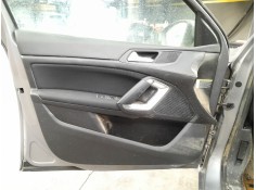 GUARNECIDO PUERTA DELANTERA IZQUIERDA 