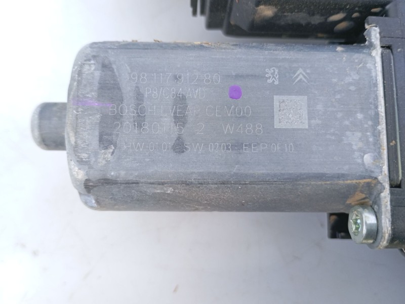 Recambio de elevalunas delantero derecho para peugeot 3008 gt line referencia OEM IAM   