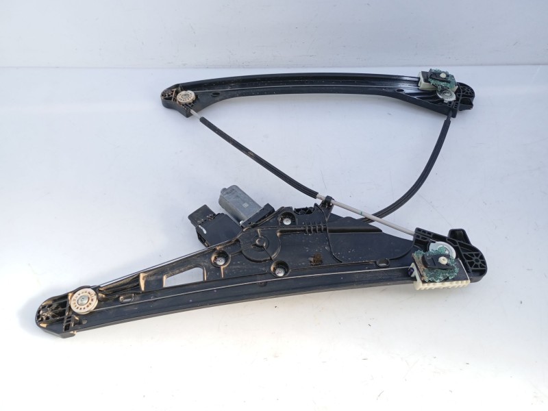 Recambio de elevalunas delantero derecho para peugeot 3008 gt line referencia OEM IAM   