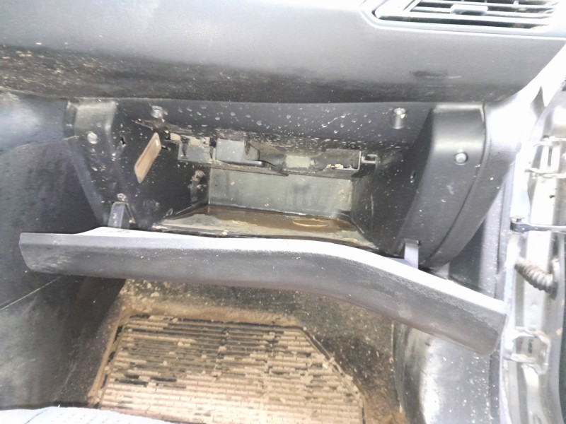 Recambio de guantera para peugeot 308 active bluehdi 130 referencia OEM IAM   