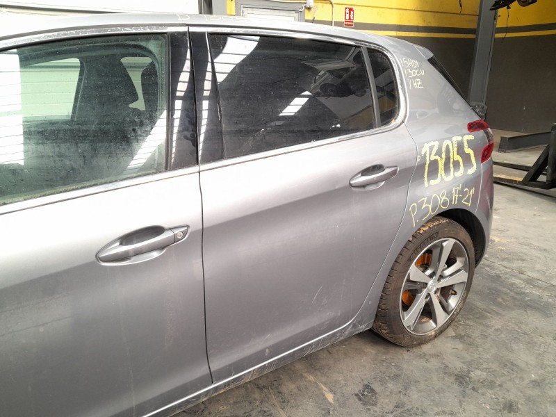 Recambio de puerta trasera izquierda para peugeot 308 active bluehdi 130 referencia OEM IAM   