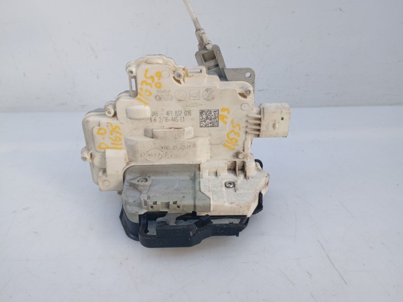 Recambio de cerradura puerta delantera derecha para audi a3 sportback (8p) 2.0 tdi ambiente (dpf) referencia OEM IAM 4F1837016  