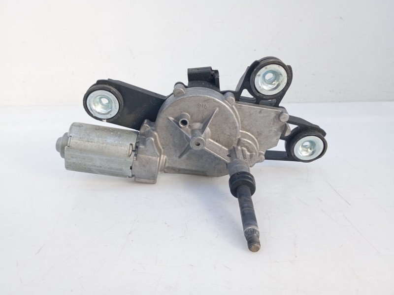 Recambio de motor limpia trasero para ford fiesta (cb1) titanium referencia OEM IAM 8A61A17K441AA  