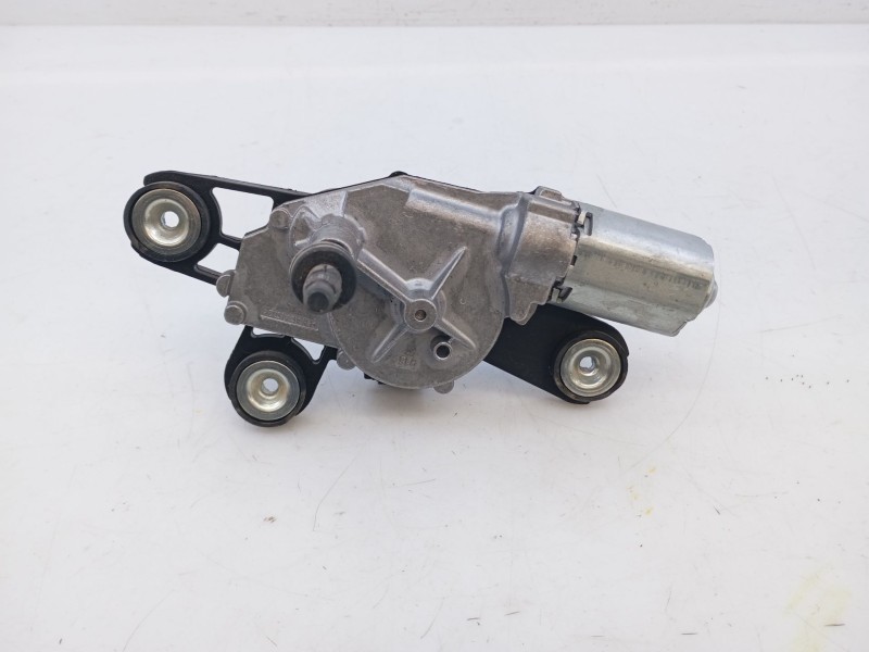 Recambio de motor limpia trasero para ford fiesta (cb1) trend referencia OEM IAM 8A61A17K441AD 0390201215 