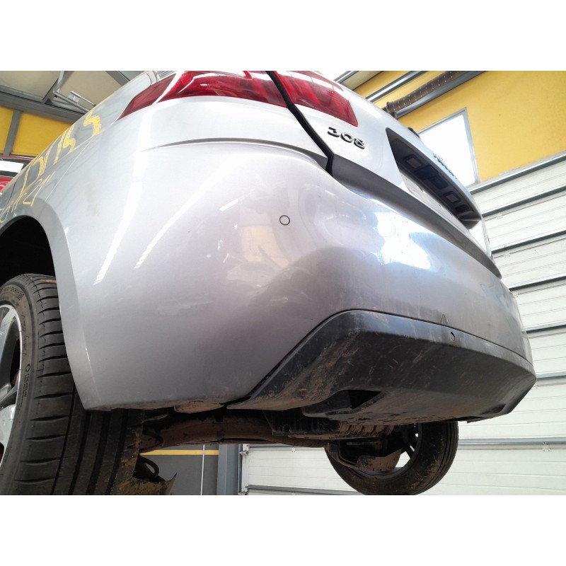Recambio de paragolpes trasero para peugeot 308 active bluehdi 130 referencia OEM IAM   