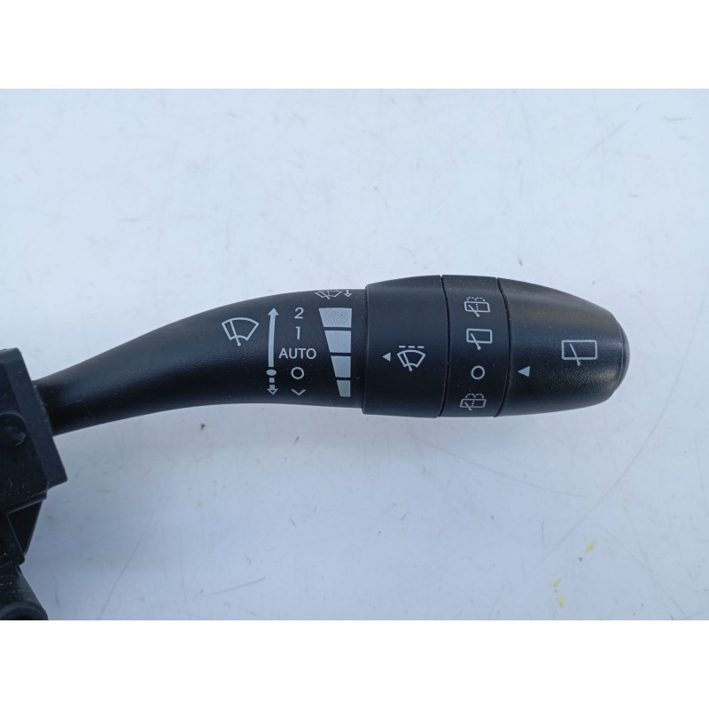 Recambio de mando limpia para hyundai i30 cw cw go referencia OEM IAM 934202R020  