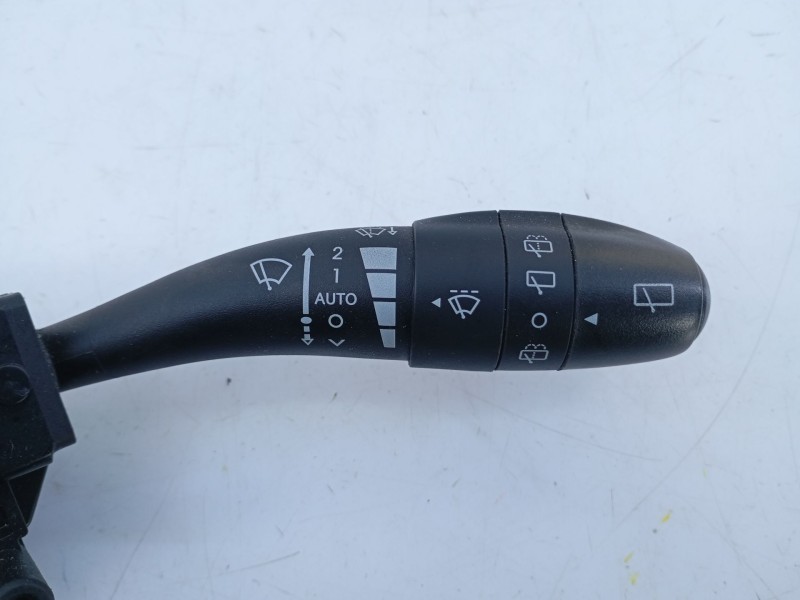 Recambio de mando limpia para hyundai i30 cw cw go referencia OEM IAM 934202R020  