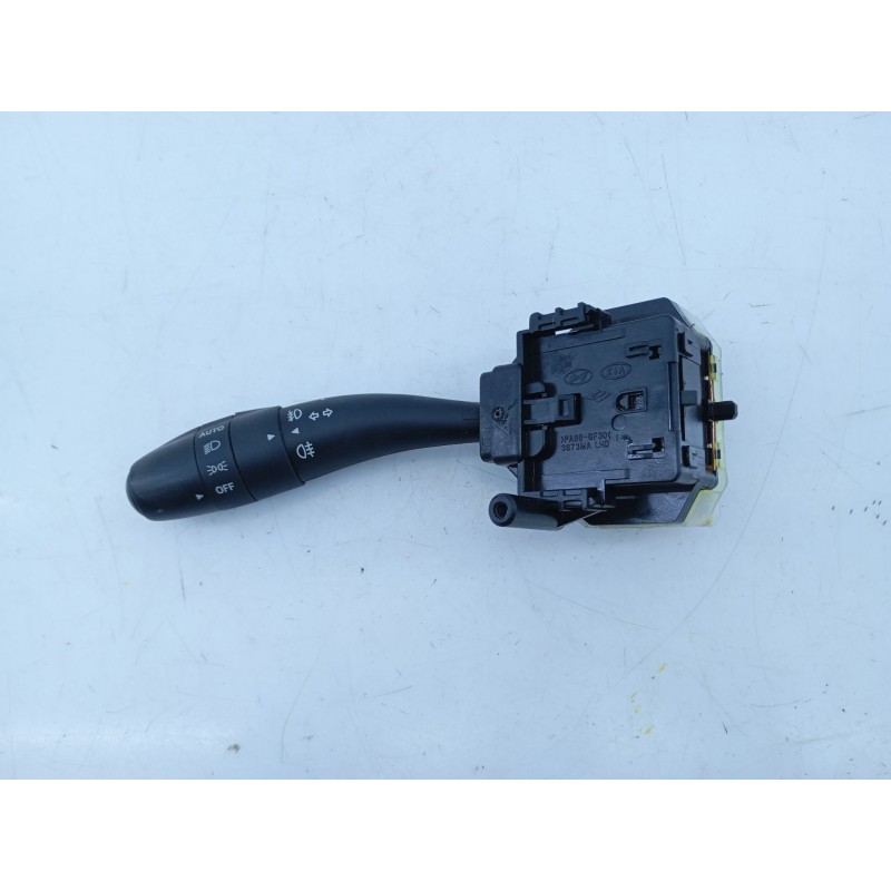 Recambio de mando intermitentes para hyundai i30 cw cw go referencia OEM IAM 934102R050  