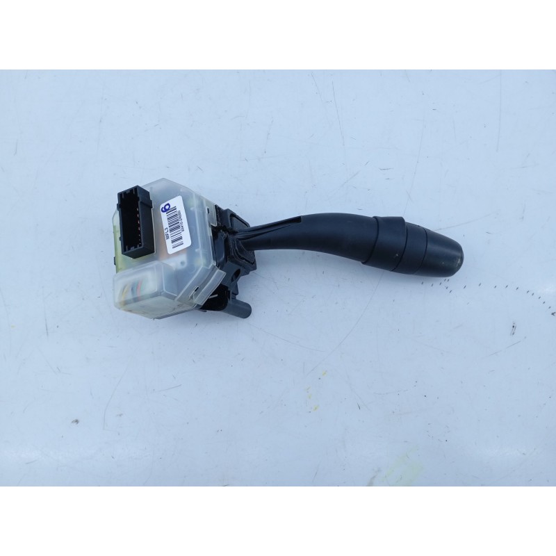 Recambio de mando intermitentes para hyundai i30 cw cw go referencia OEM IAM 934102R050  