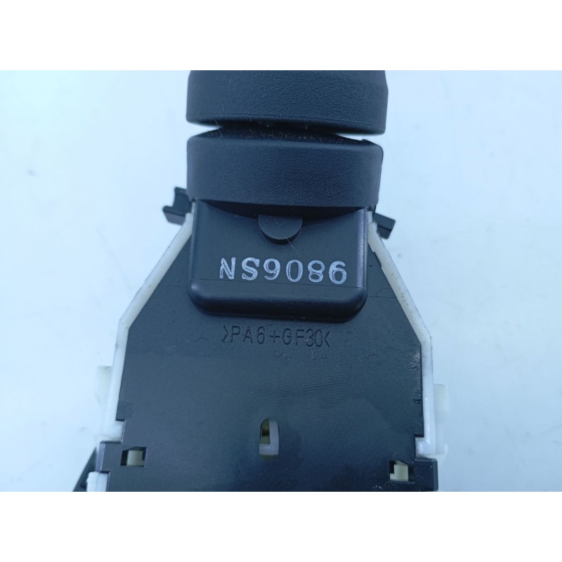 Recambio de mando limpia para nissan micra (k12e) acenta referencia OEM IAM NS9086  