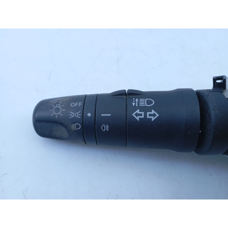 Recambio de mando intermitentes para nissan micra (k12e) acenta referencia OEM IAM 9806SD  