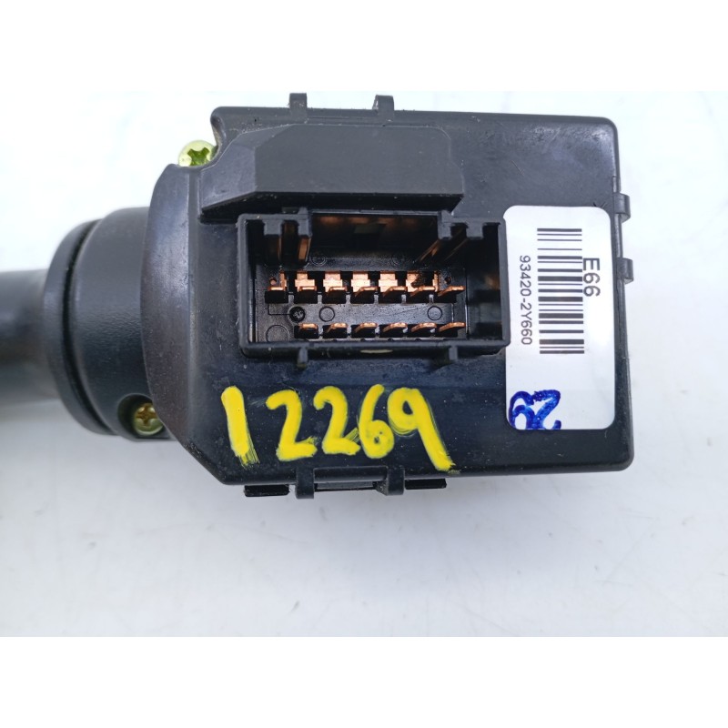 Recambio de mando limpia para kia sportage drive 4x4 referencia OEM IAM 934202Y660  