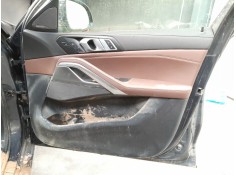 GUARNECIDO PUERTA DELANTERA DERECHA 