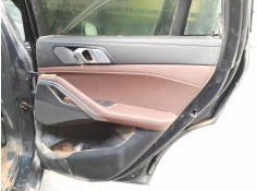 GUARNECIDO PUERTA TRASERA DERECHA 