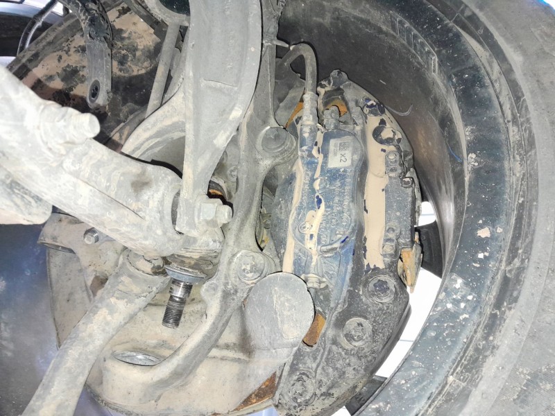 Recambio de pinza freno delantera derecha para bmw x6 g06 f96 xdrive 30d referencia OEM IAM   