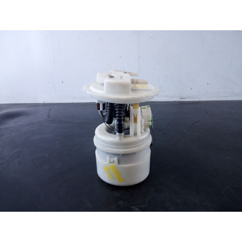 Recambio de aforador para dacia sandero stepway referencia OEM IAM 172021904R  