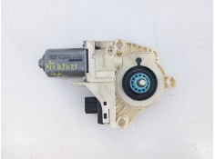 MOTOR ELEVALUNAS TRASERO DERECHO 4L0959802B 1036989719200 E1-B6-45-1