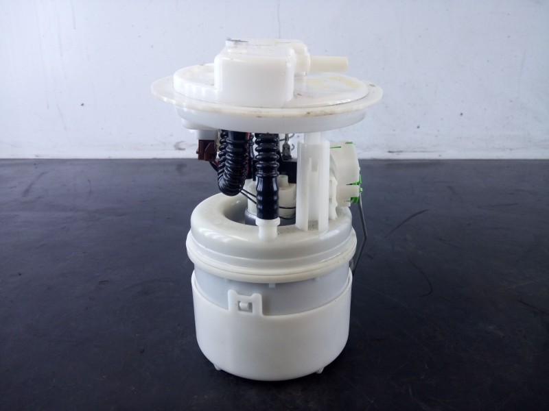 Recambio de aforador para dacia sandero laureate referencia OEM IAM   