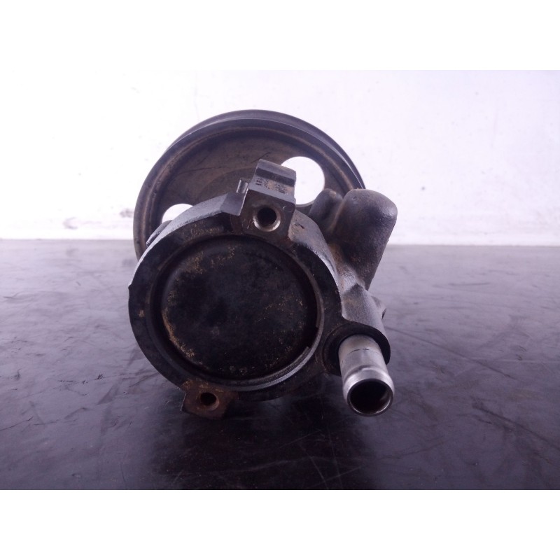 Recambio de bomba direccion para dacia sandero laureate referencia OEM IAM 7700419117 8200888500 