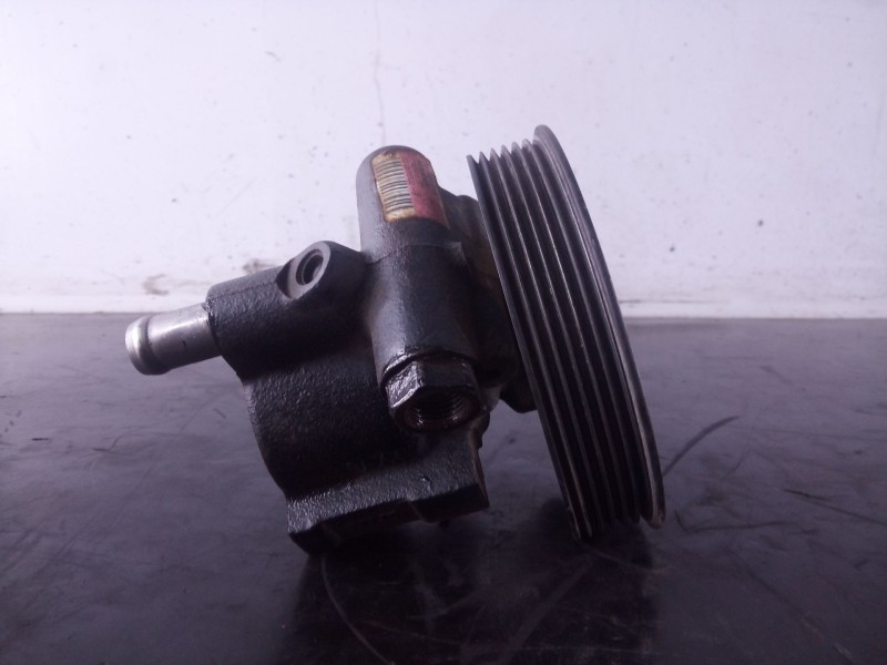 Recambio de bomba direccion para dacia sandero laureate referencia OEM IAM 7700419117 8200888500 