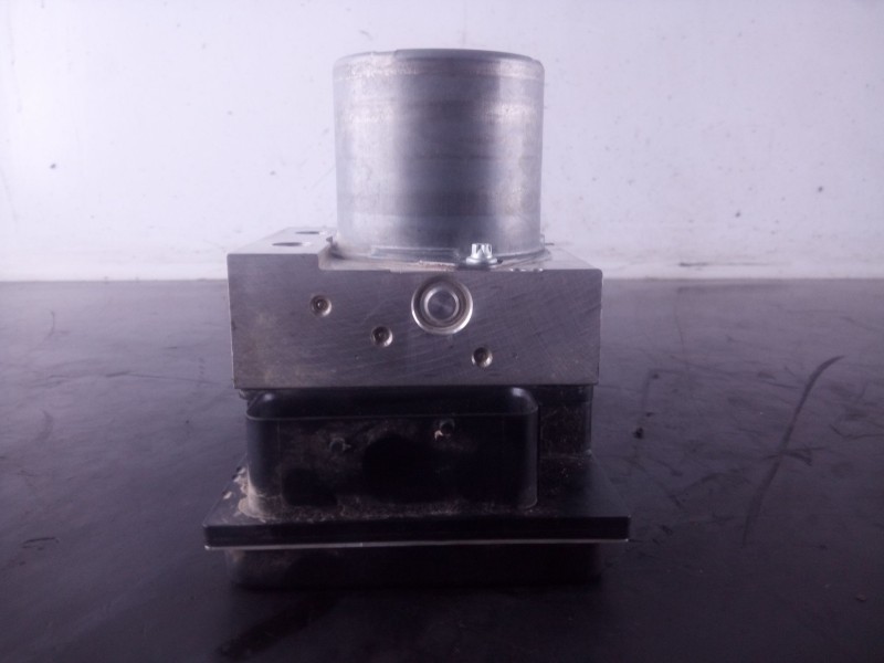 Recambio de abs para bmw x1 (e84) sdrive 18d referencia OEM IAM 0265236157 10120914020 