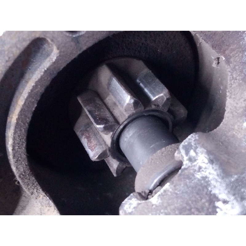 Recambio de motor arranque para dacia sandero laureate referencia OEM IAM 8200815083 M000T46371ZT 