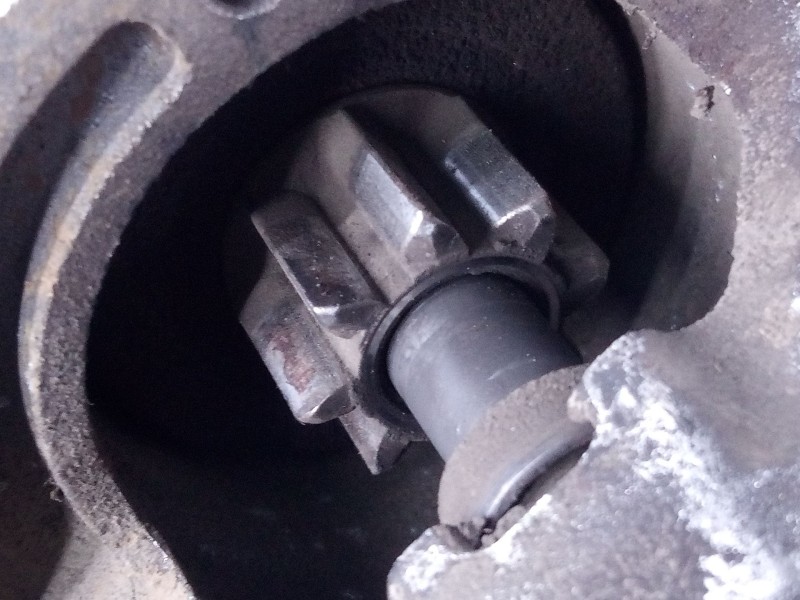 Recambio de motor arranque para dacia sandero laureate referencia OEM IAM 8200815083 M000T46371ZT 