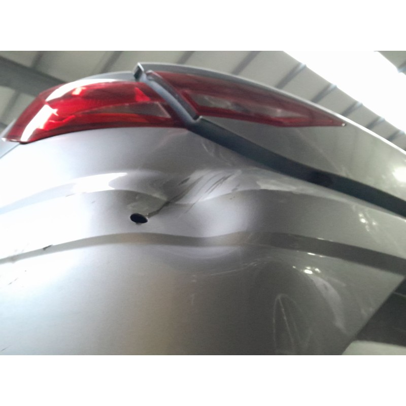 Recambio de paragolpes trasero para seat leon style 1200 tsi referencia OEM IAM   