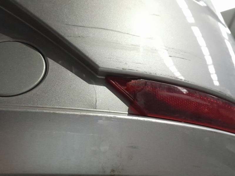 Recambio de paragolpes trasero para seat leon style 1200 tsi referencia OEM IAM   