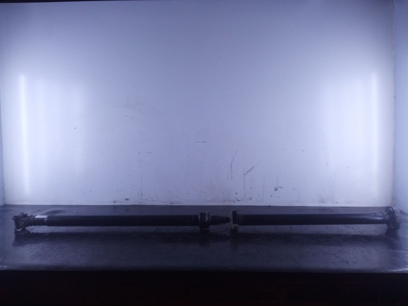 Recambio de transmision central para kia sportage drive 4x4 referencia OEM IAM 493003W000  