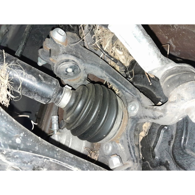 Recambio de mangueta delantera derecha para seat leon style 1200 tsi referencia OEM IAM   