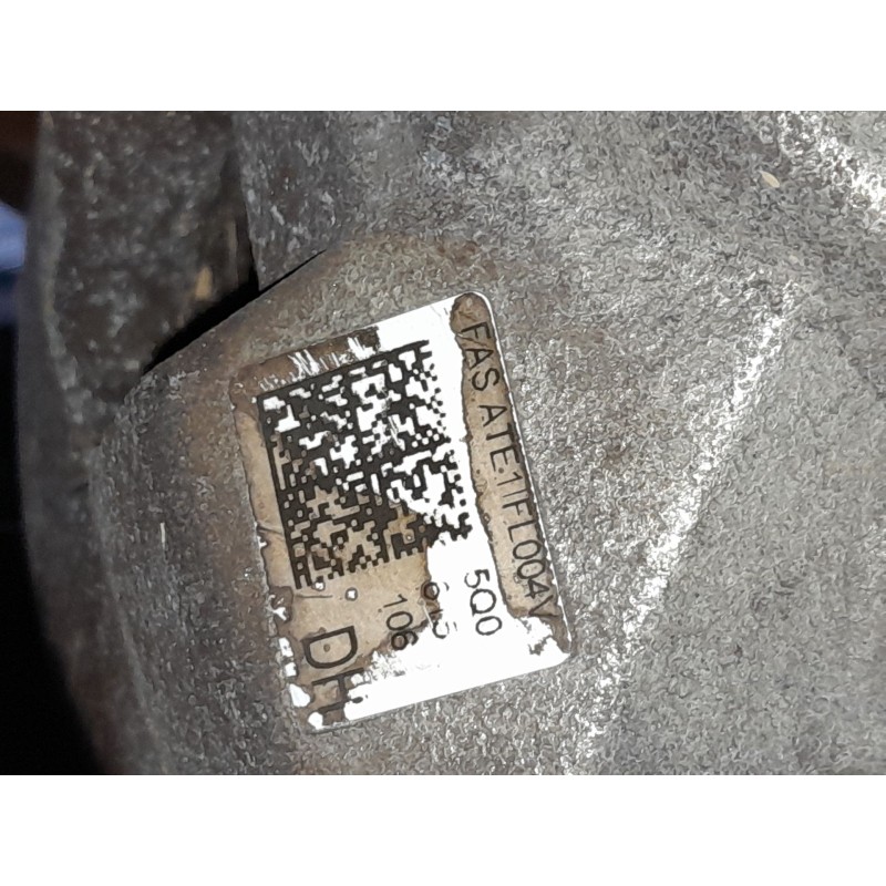 Recambio de pinza freno delantera derecha para seat leon style 1200 tsi referencia OEM IAM 5Q0615106  