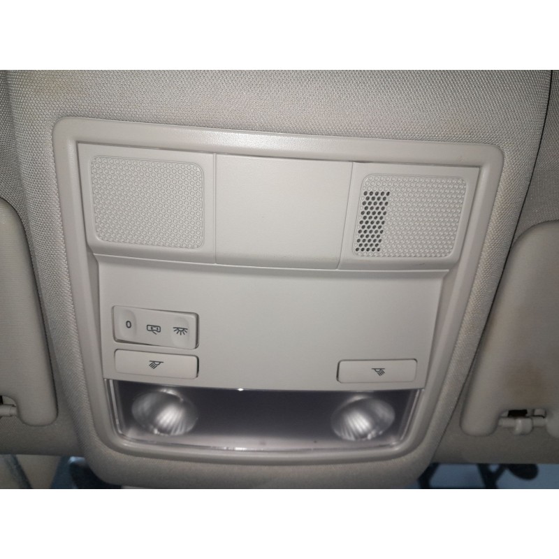 Recambio de luz interior para seat leon style 1200 tsi referencia OEM IAM   