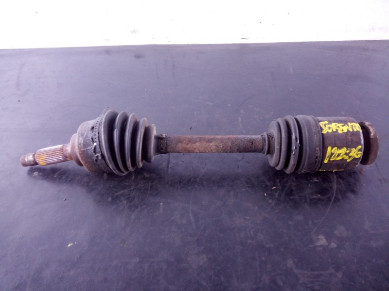 Recambio de transmision delantera derecha para kia sorento 2.5 crdi ex referencia OEM IAM   