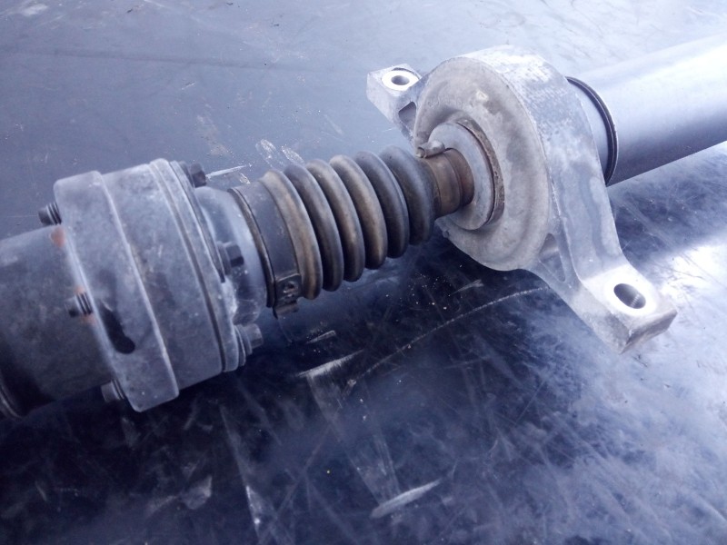 Recambio de transmision central para hyundai ix35 style awd referencia OEM IAM 493003W000  