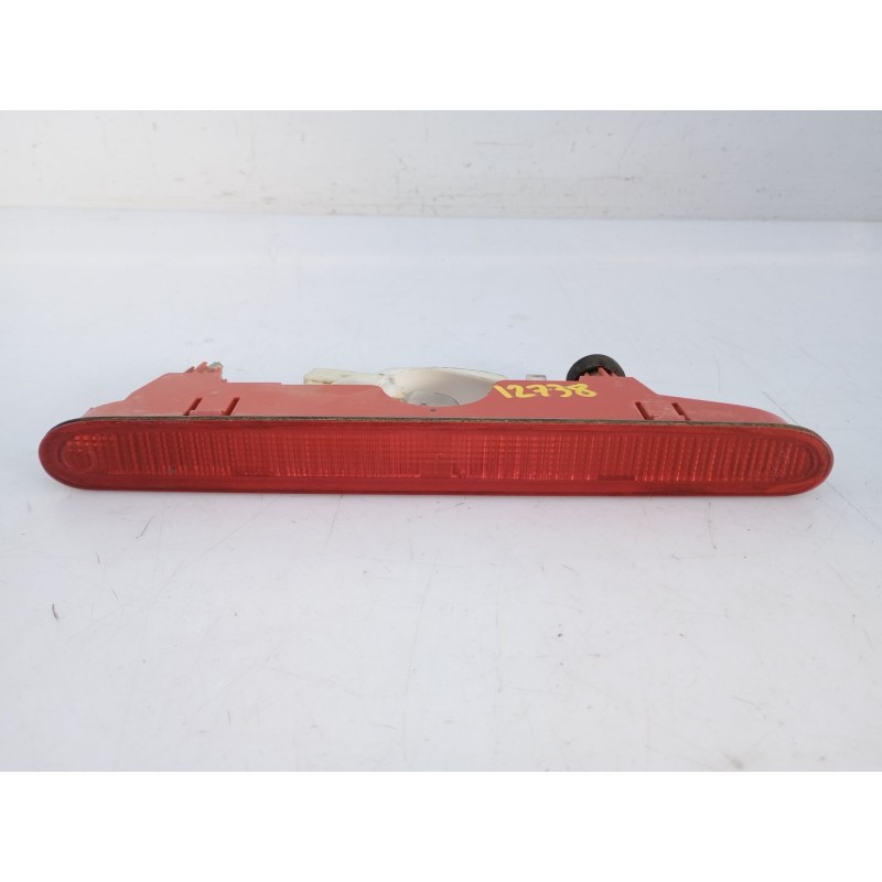 Recambio de luz central de freno para peugeot partner kasten confort referencia OEM IAM 9682830180 9688528980 